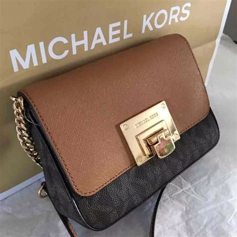 michael kors tina small clutch crossbody|Michael Kors Tina Small Clutch: Handbags: Amazon.com.